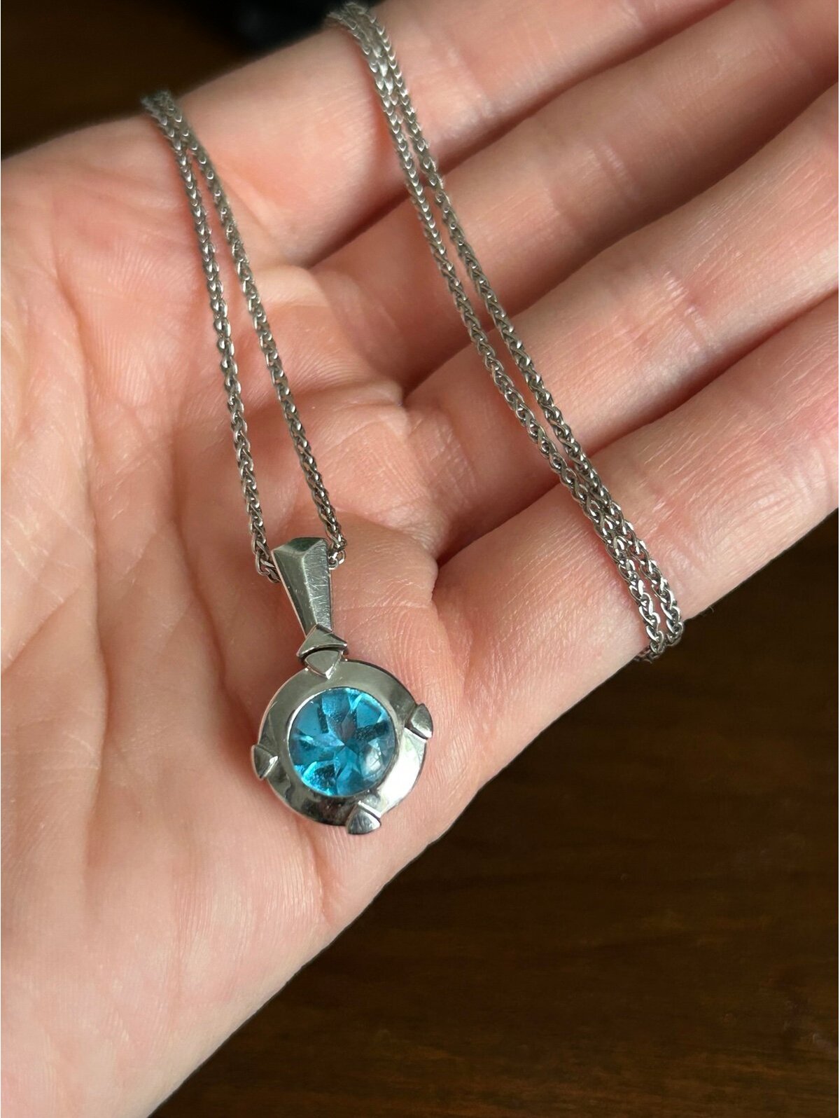 Vintage 14k White Gold Blue Topaz Pendant Necklace Italy Chain 10g